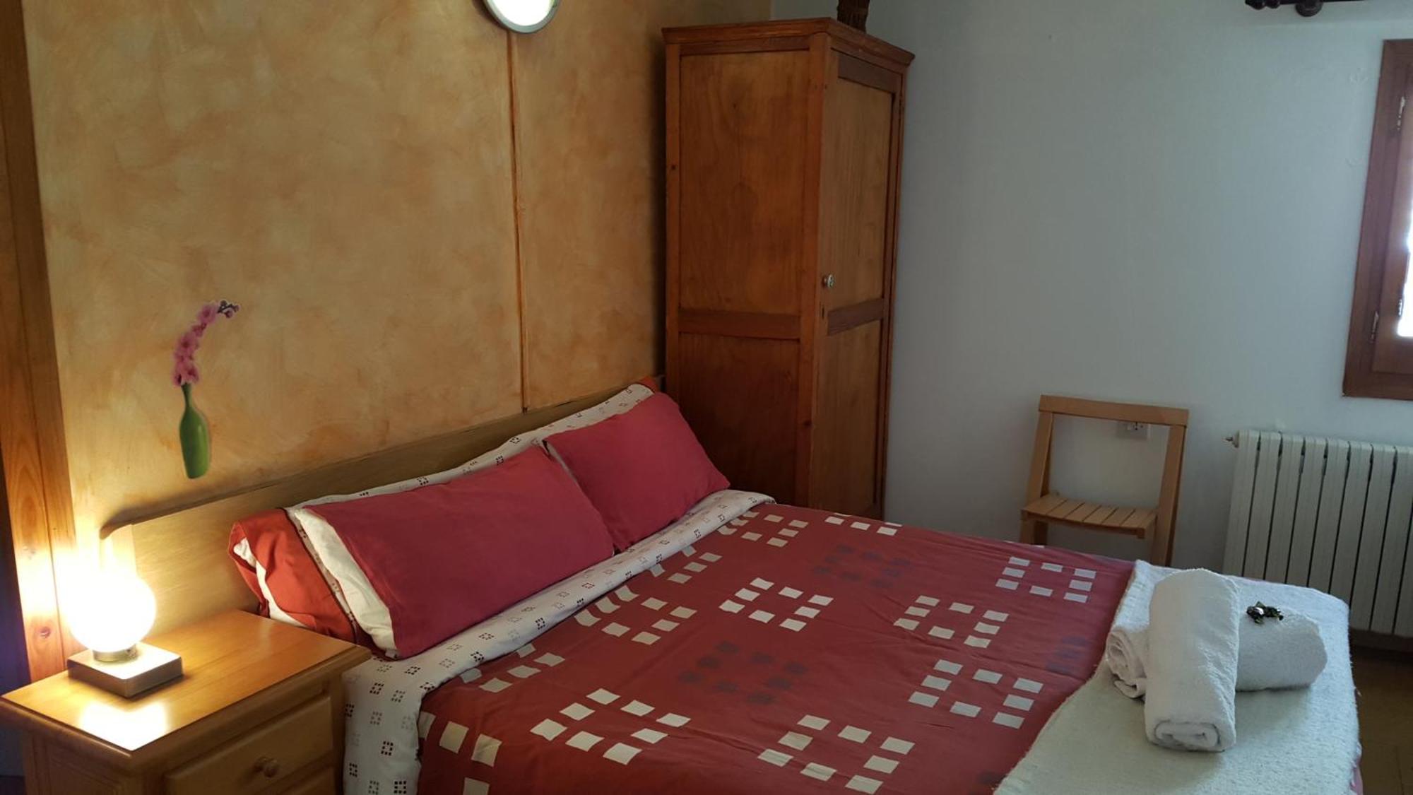 Hostal La Cuineta De Cal Triuet Gósol Habitación foto