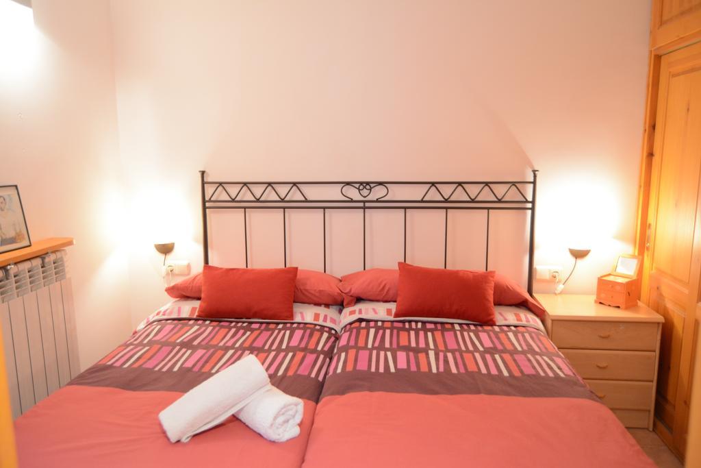 Hostal La Cuineta De Cal Triuet Gósol Habitación foto